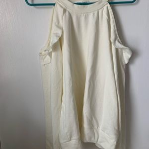 Honey Punch White Cold Shoulder Ruffle Sweatshirt Sz S NWT